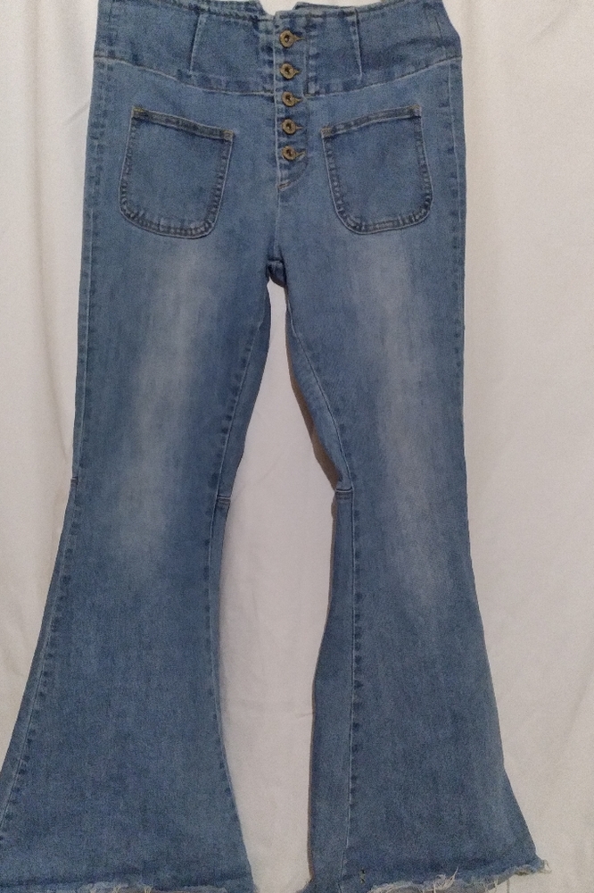 🩷2 for $30! Raw hem wish list bellbottom jeans